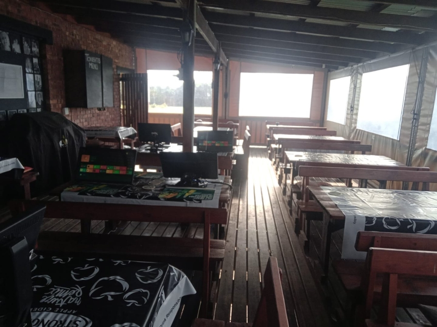 Commercial Property for Sale in Paradise Beach Eastern Cape